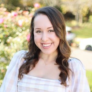 Meet your Posher, Rayna